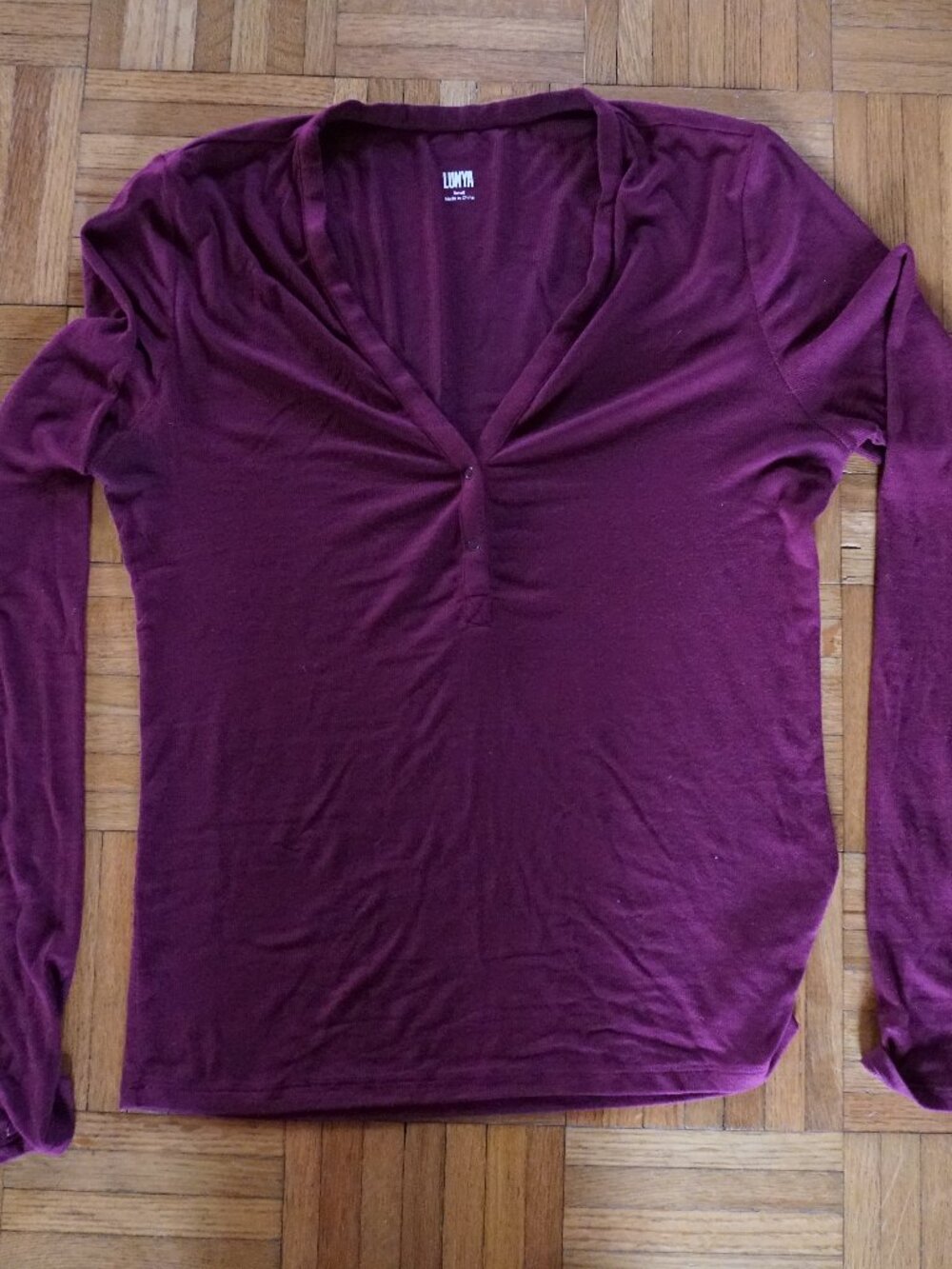 Lunya Soft Modal Rib V-Neck Henley - Picture 2 of 4